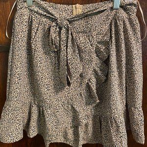 Altar'd State Tan and Black Leopard Skirt- Size Small